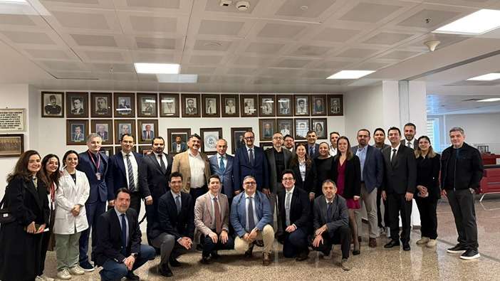 Avrupa Endokrin Cerrahisi Yeterlilik Sınavı (UEMS-DES) Hazırlık Toplantısı'nın ardından  photo